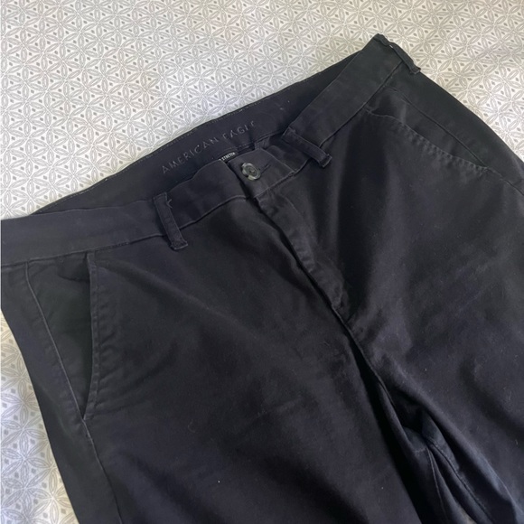 Skinny/Straight Twill Pant in Short Length - Picture 4 of 9